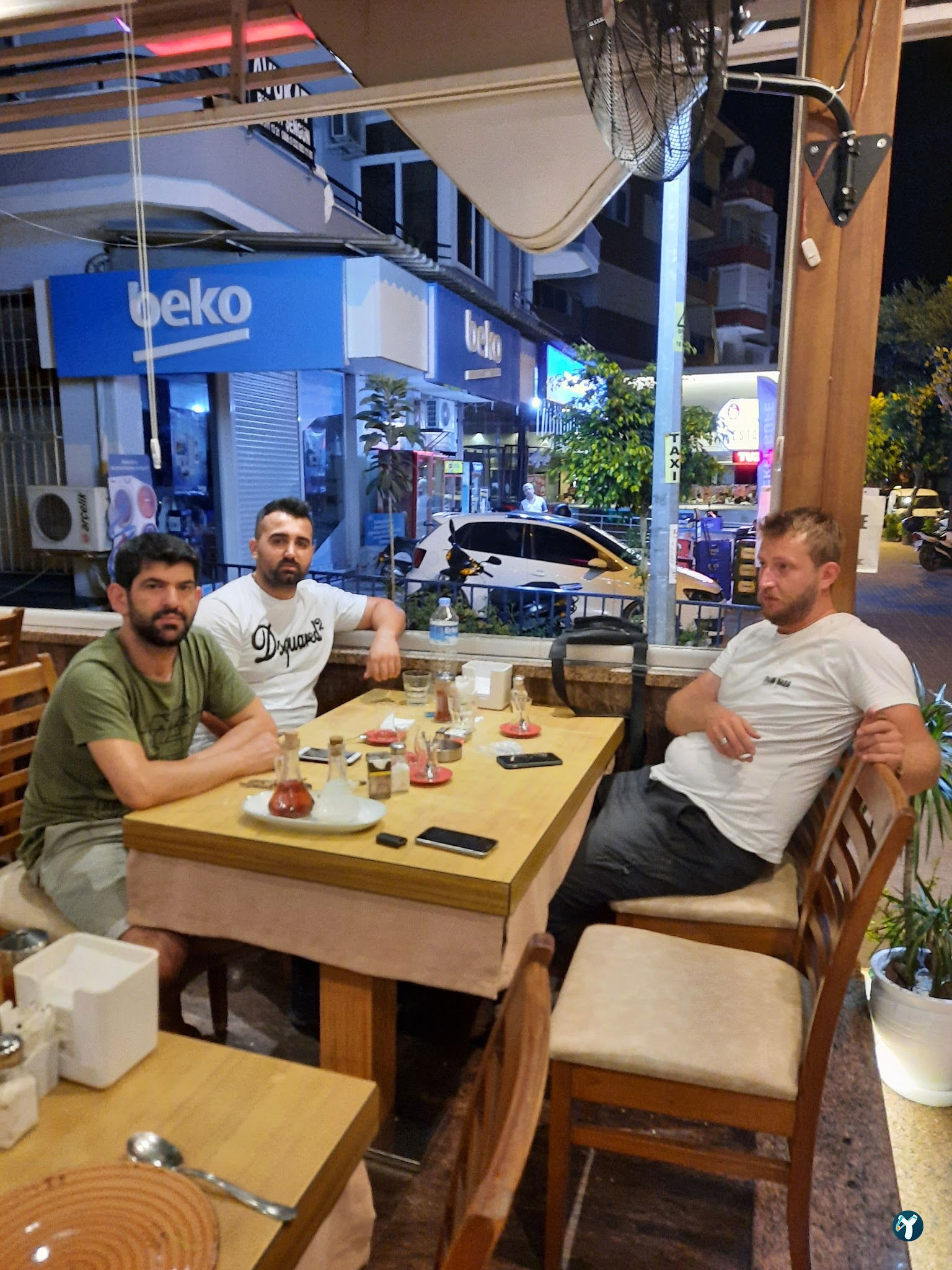 Flash Restaurant