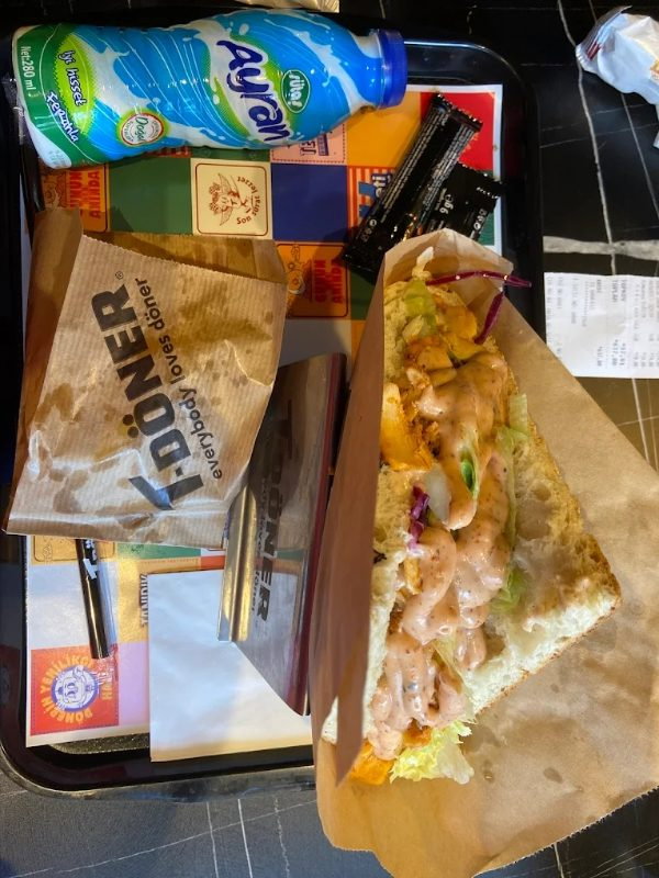 T Döner Karşıyaka Çarşı