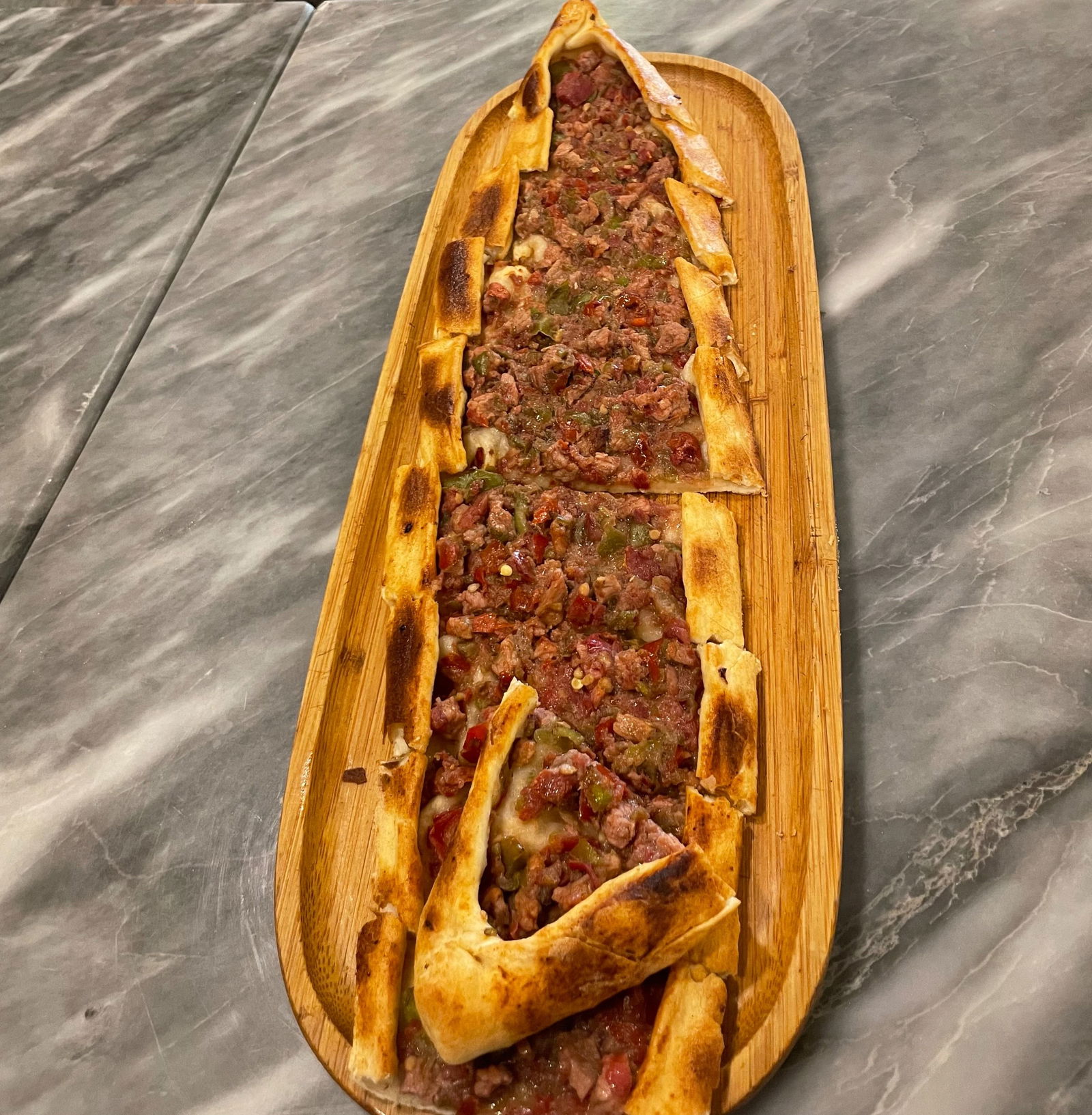 Kuşbaşılı Pide