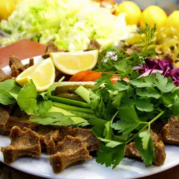 ÇİĞ KÖFTECİ ÖMER USTA resimleri