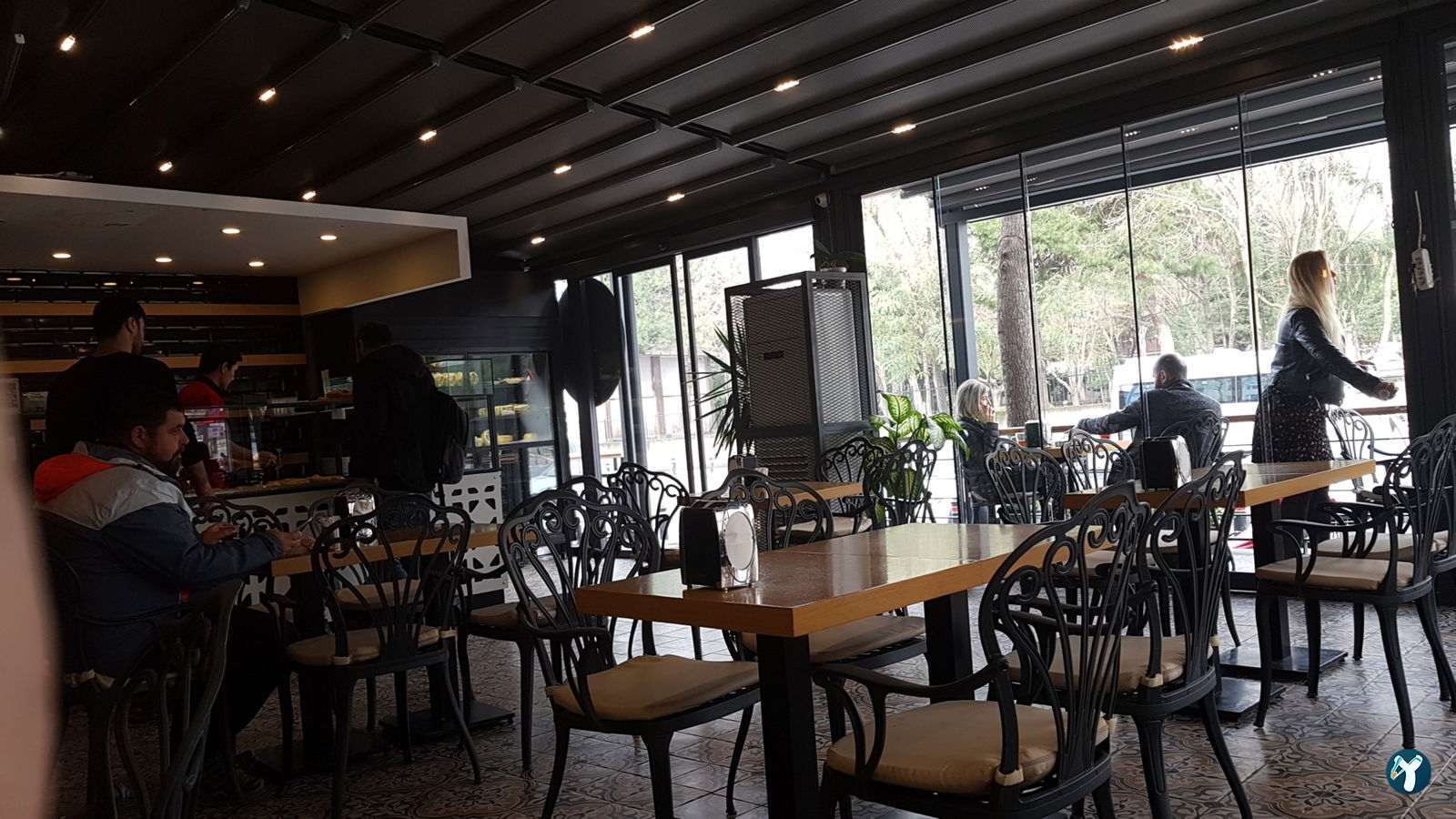 Hsb Sariyer Börekçi̇si̇ & Kahvalti