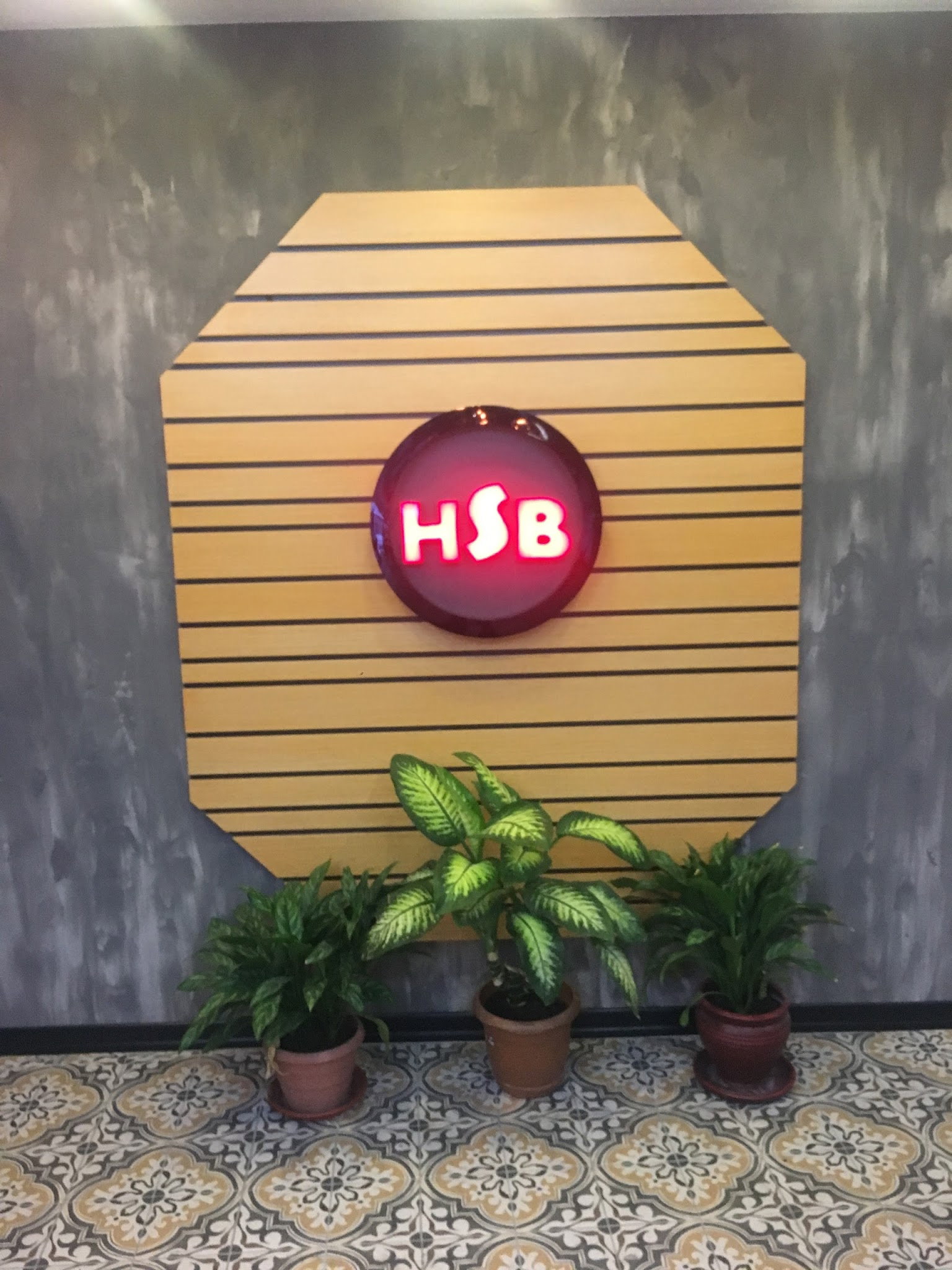 Hsb Sariyer Börekçi̇si̇ & Kahvalti