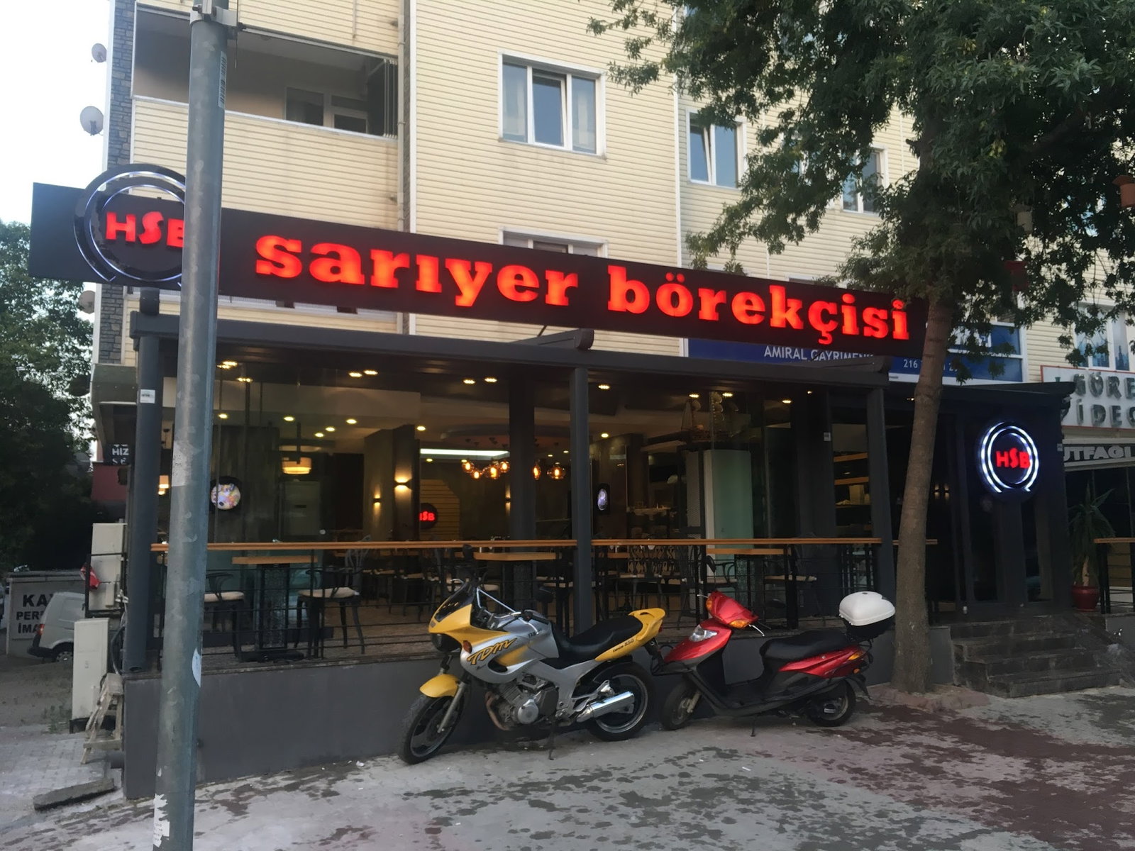 Hsb Sariyer Börekçi̇si̇ & Kahvalti