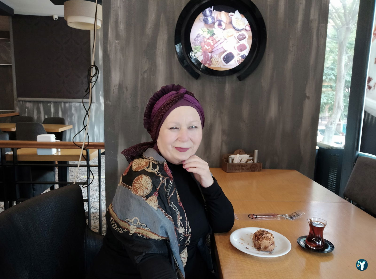 Hsb Sariyer Börekçi̇si̇ & Kahvalti