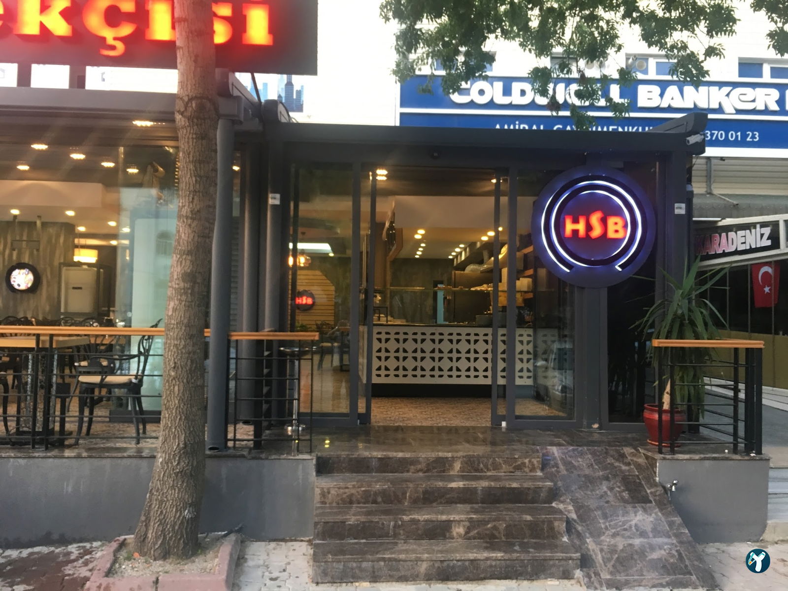 Hsb Sariyer Börekçi̇si̇ & Kahvalti