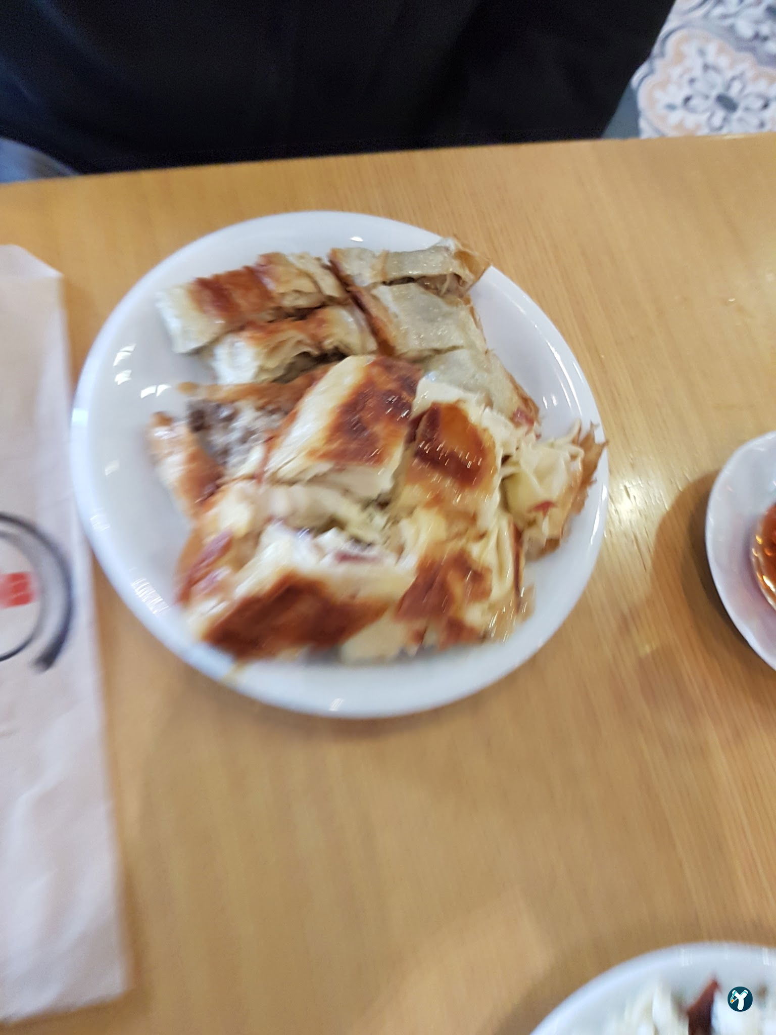 Hsb Sariyer Börekçi̇si̇ & Kahvalti