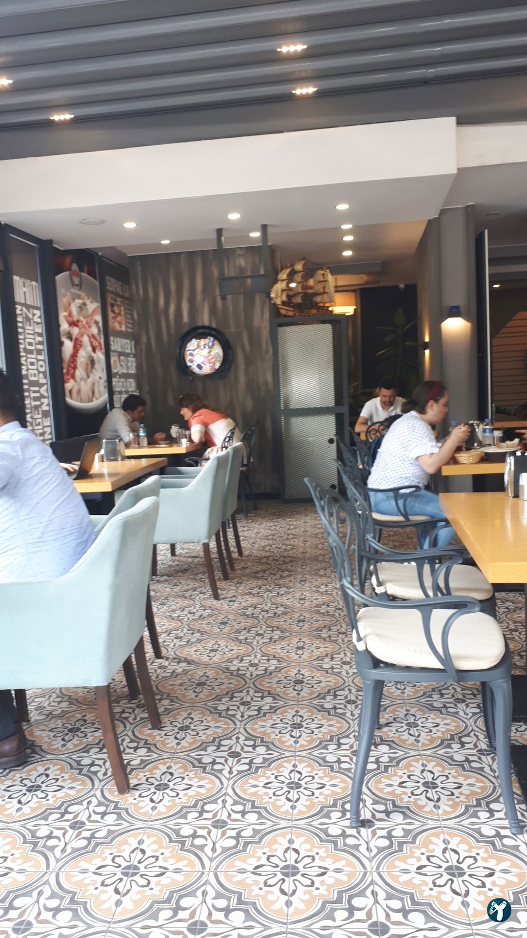 Hsb Sariyer Börekçi̇si̇ & Kahvalti
