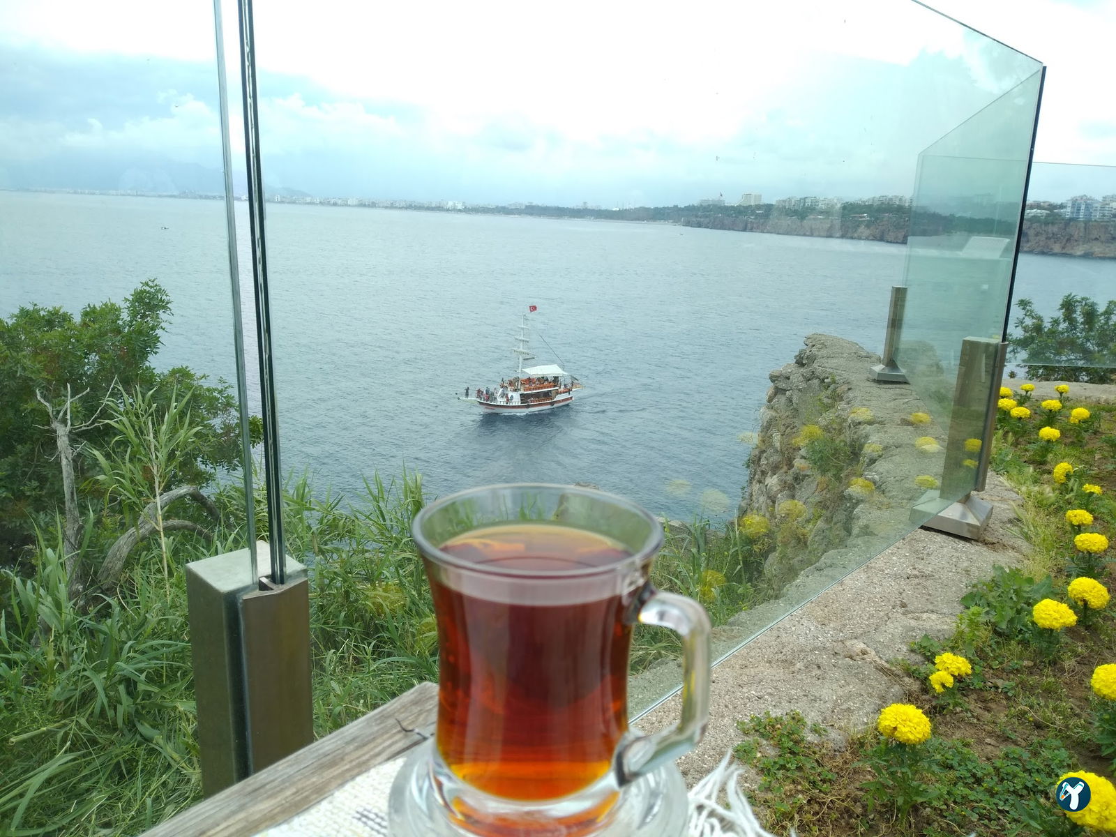 Deniz Cafe & Çay Bahçesi