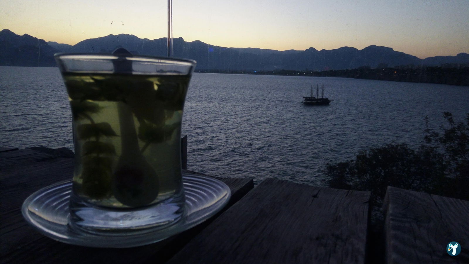 Deniz Cafe & Çay Bahçesi