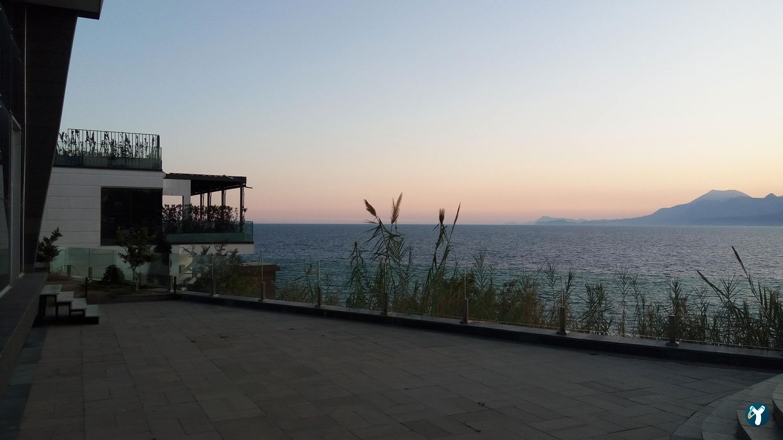 Deniz Cafe & Çay Bahçesi