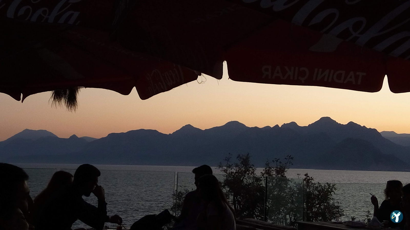 Deniz Cafe & Çay Bahçesi