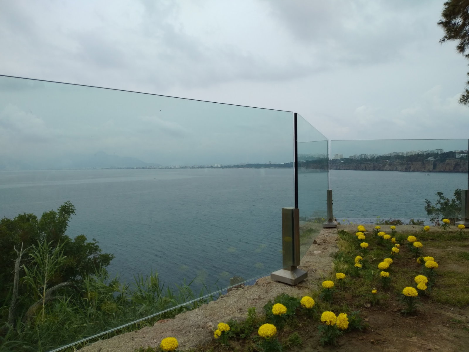 Deniz Cafe & Çay Bahçesi