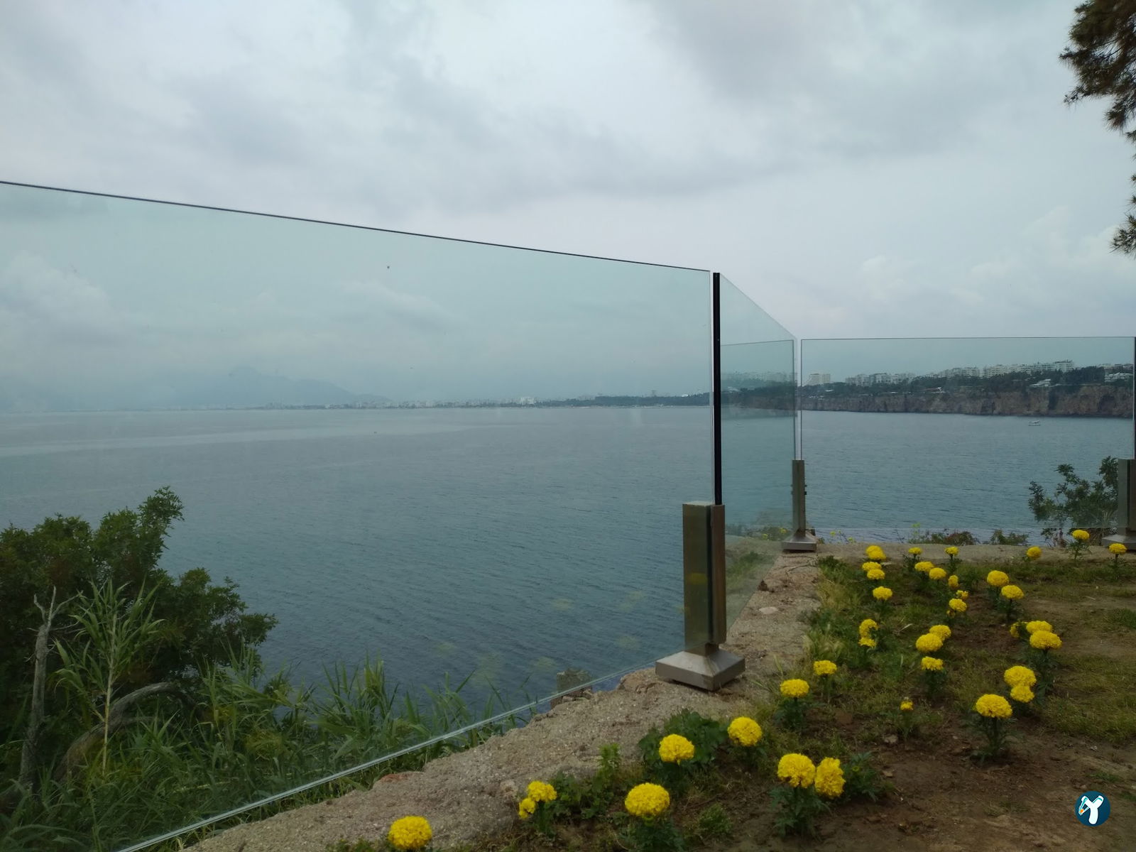 Deniz Cafe & Çay Bahçesi