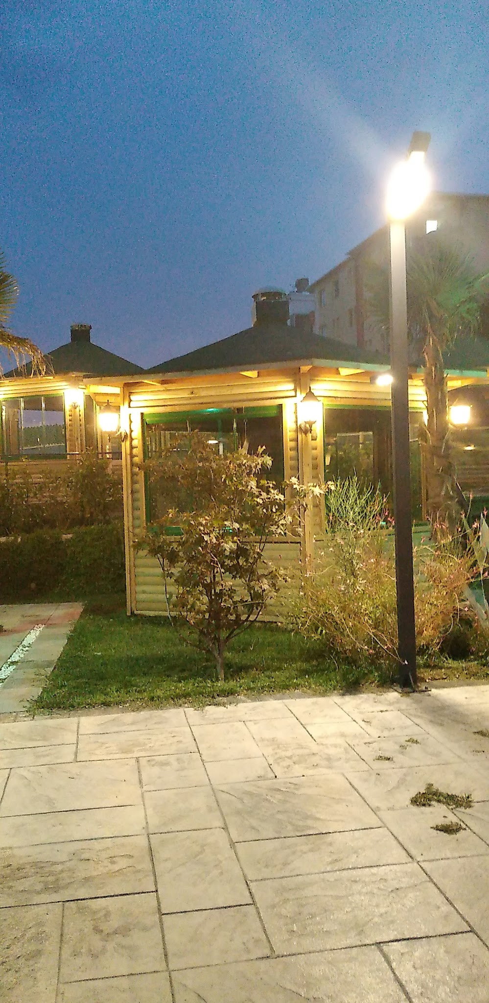 Kutman Mangalbaşı - Avcılar Ocakbaşı Kendin Pişir Alkolsüz