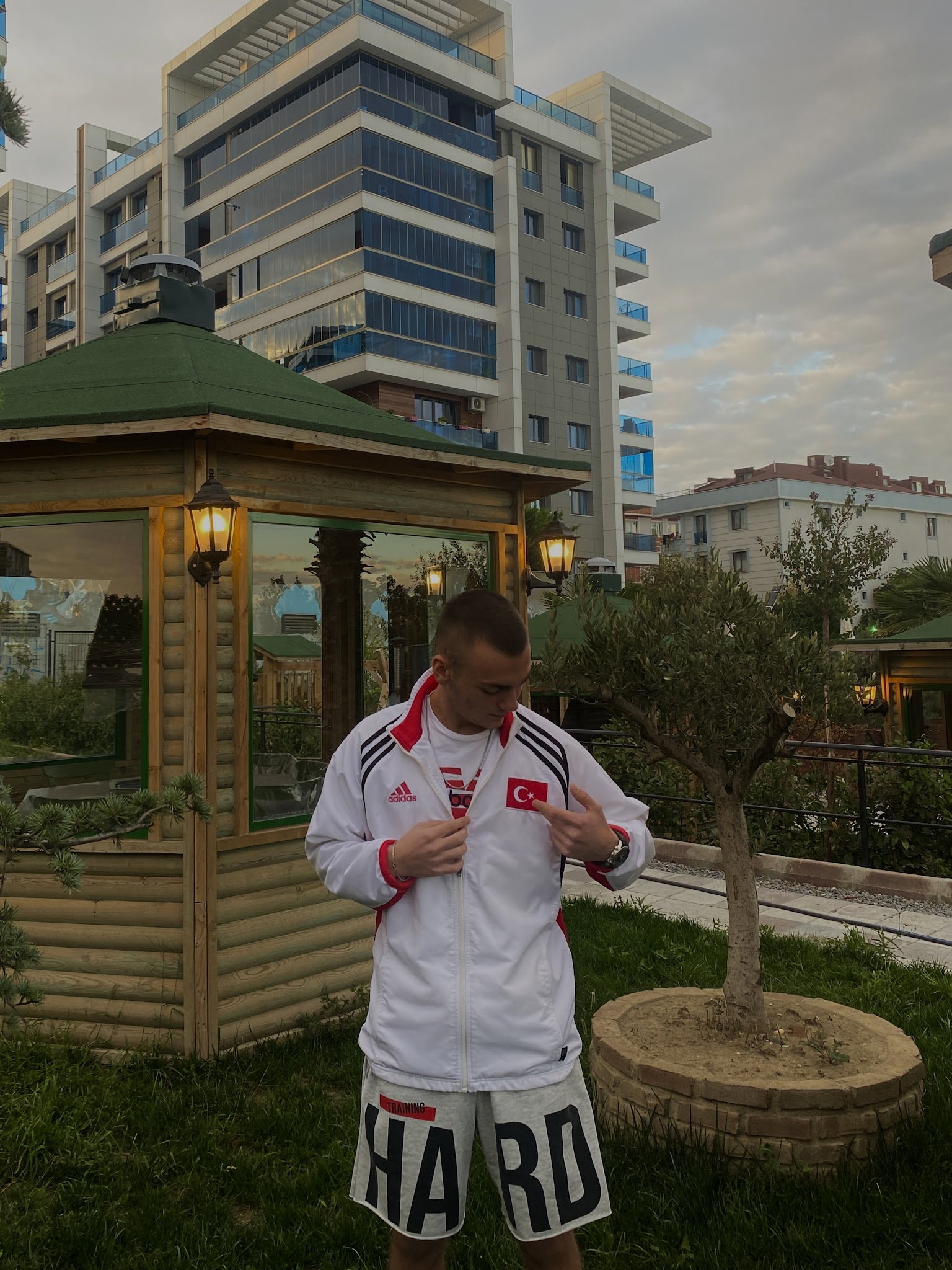 Kutman Mangalbaşı - Avcılar Ocakbaşı Kendin Pişir Alkolsüz