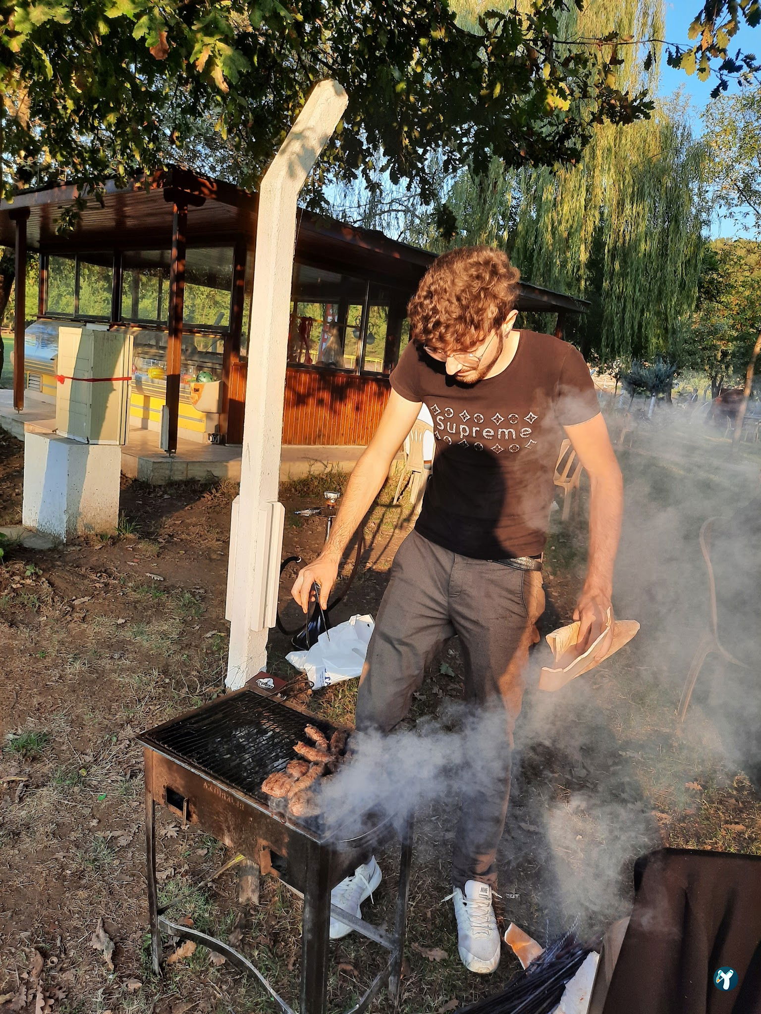 Çinar Pi̇kni̇k Alani