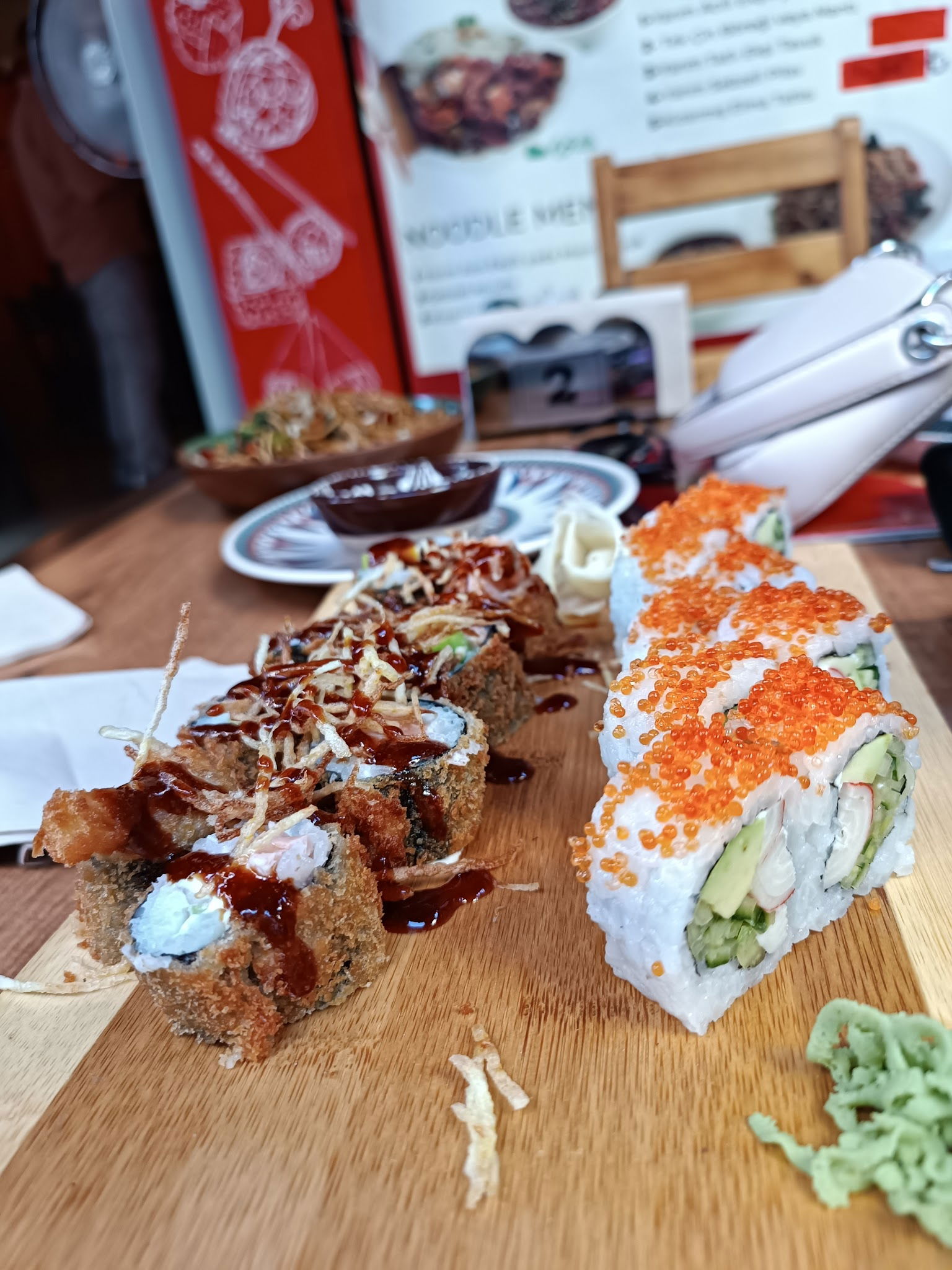 Sushicity Restaurant Alsancak Japon Chinese Asian Cuisine