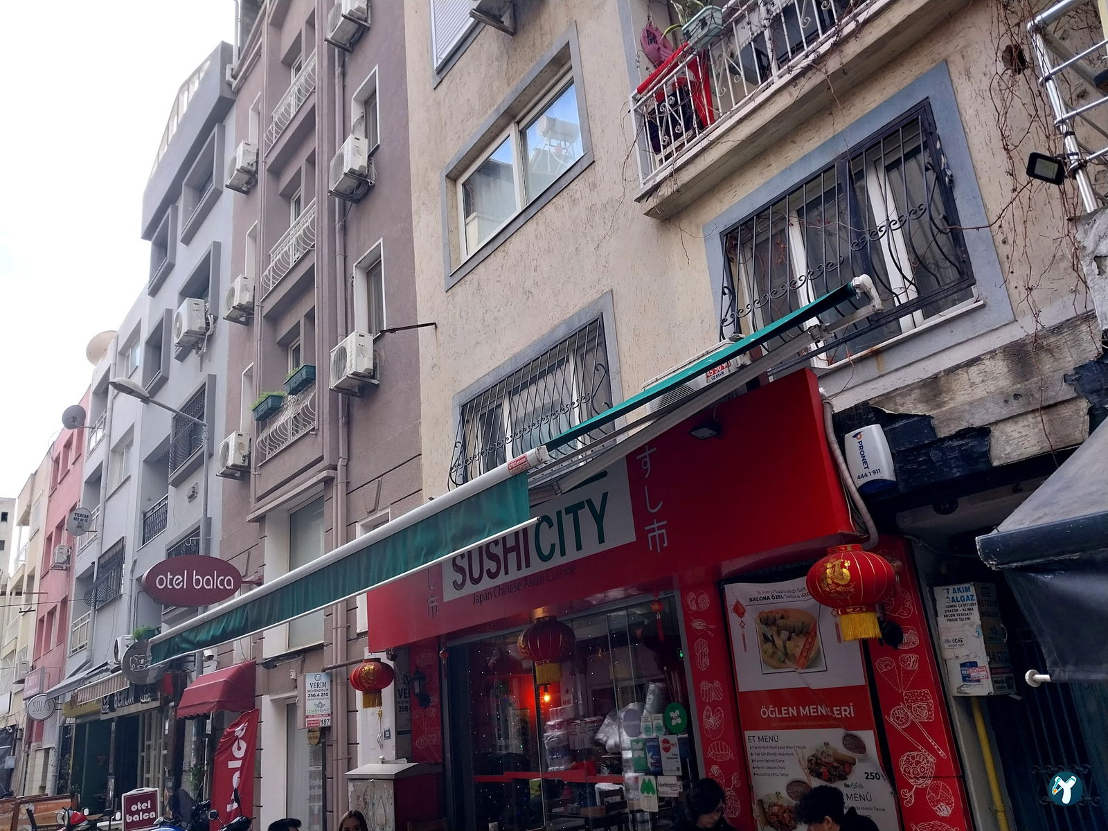 Sushicity Restaurant Alsancak Japon Chinese Asian Cuisine
