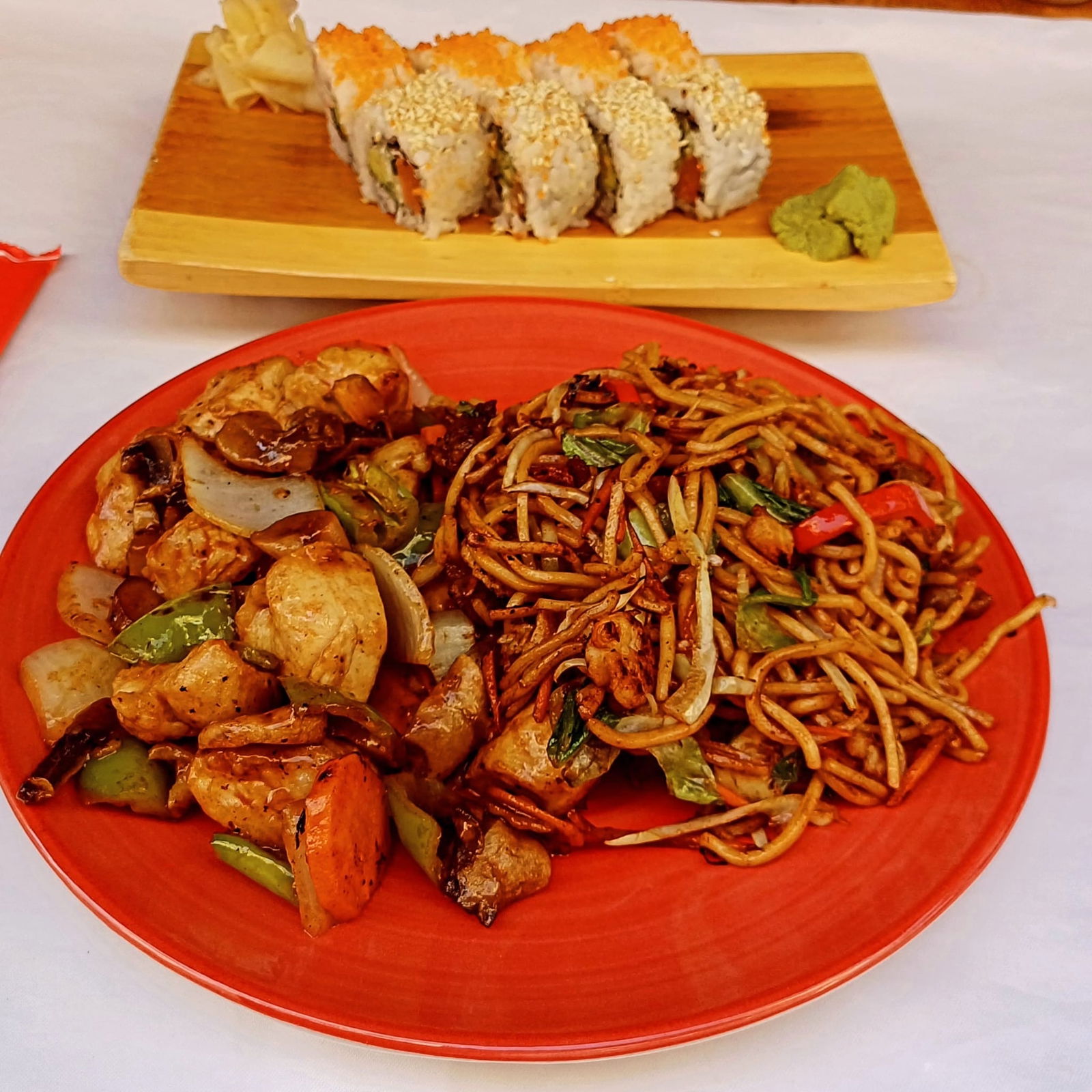 Sushicity Restaurant Alsancak Japon Chinese Asian Cuisine