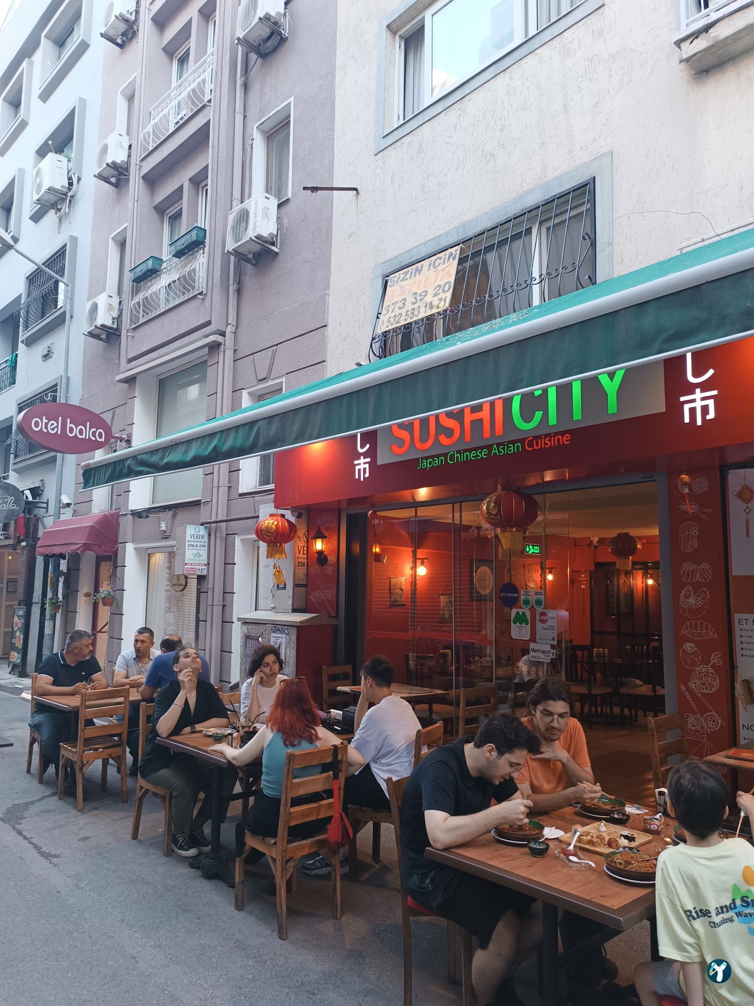 Sushicity Restaurant Alsancak Japon Chinese Asian Cuisine