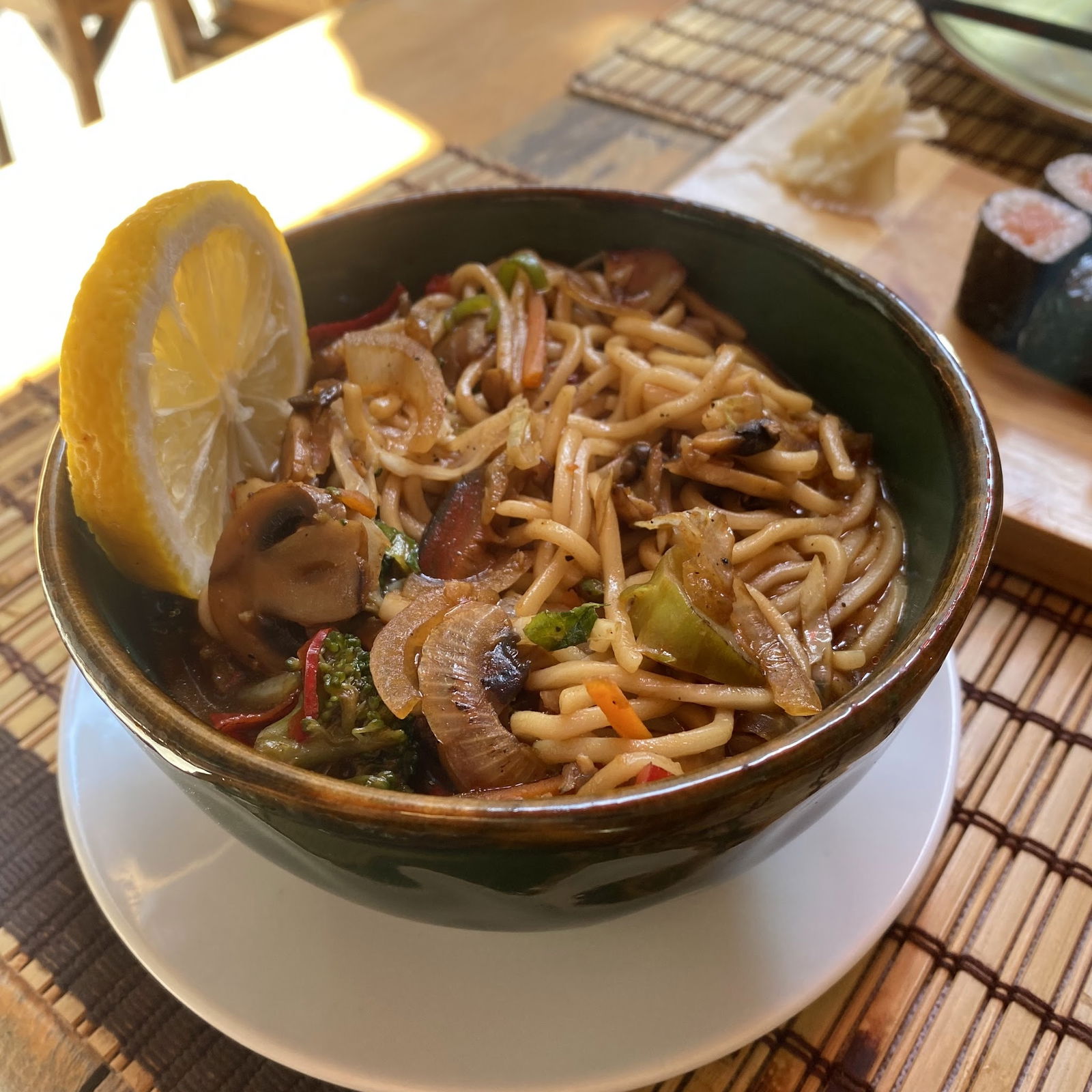 Sushicity Restaurant Alsancak Japon Chinese Asian Cuisine