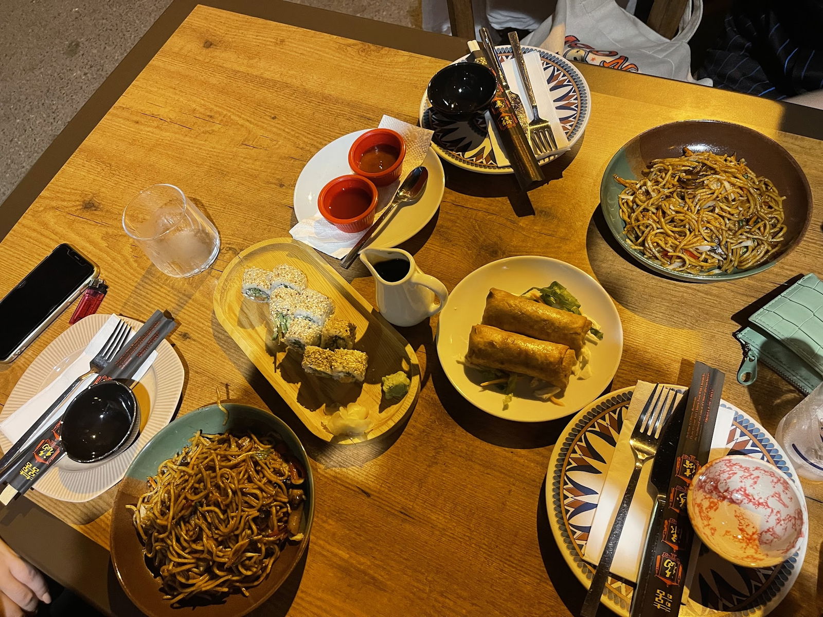 Sushicity Restaurant Alsancak Japon Chinese Asian Cuisine