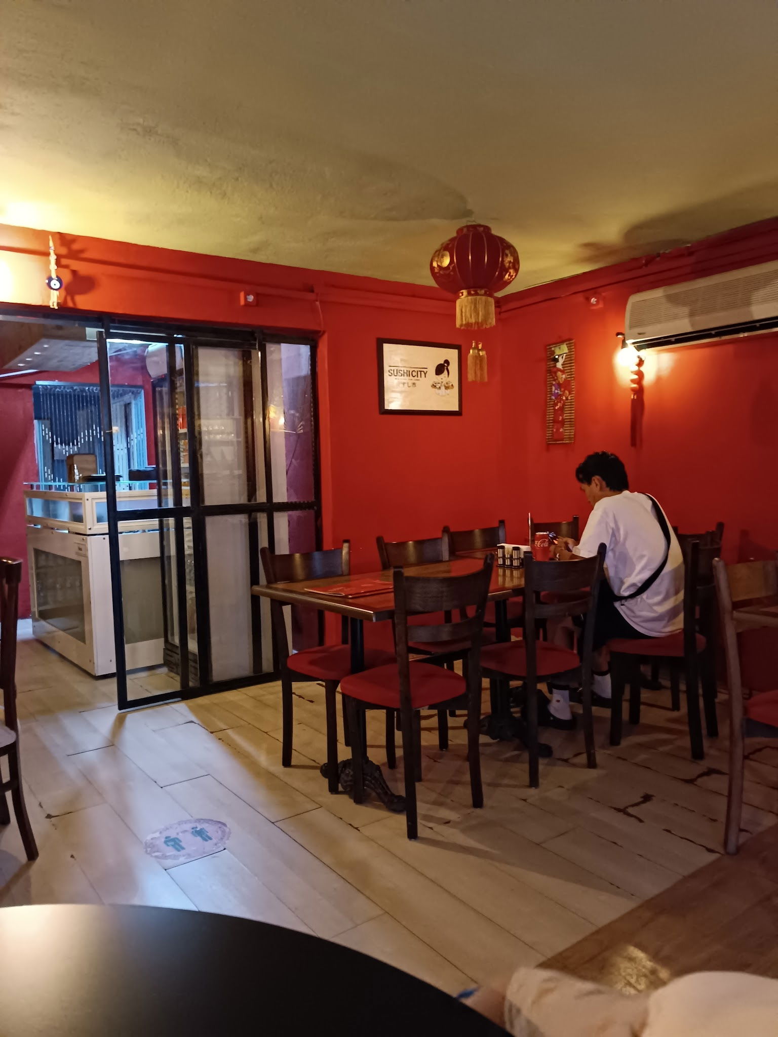 Sushicity Restaurant Alsancak Japon Chinese Asian Cuisine