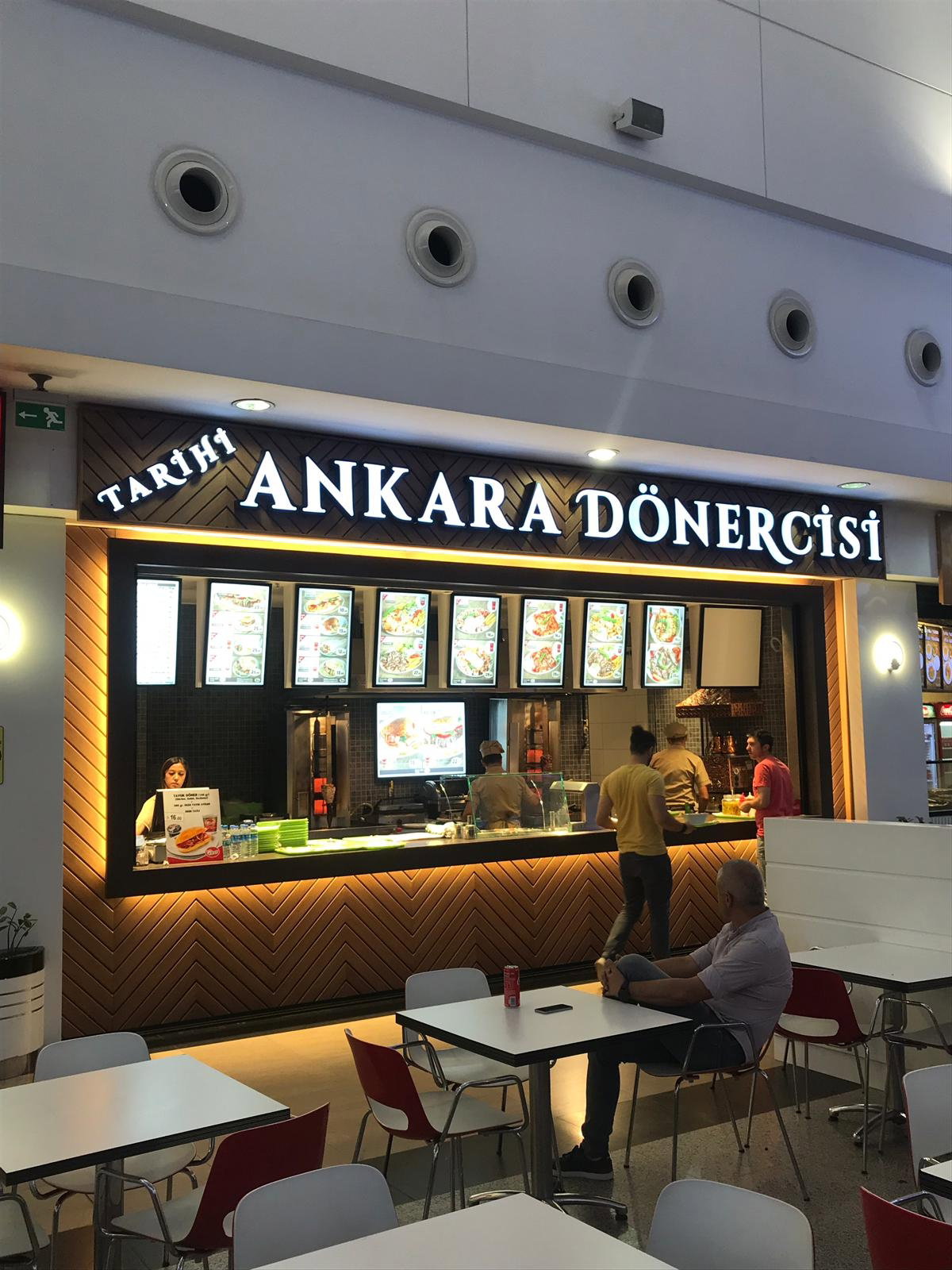 Tari̇hi̇ Ankara Dönerci̇si̇ Armada