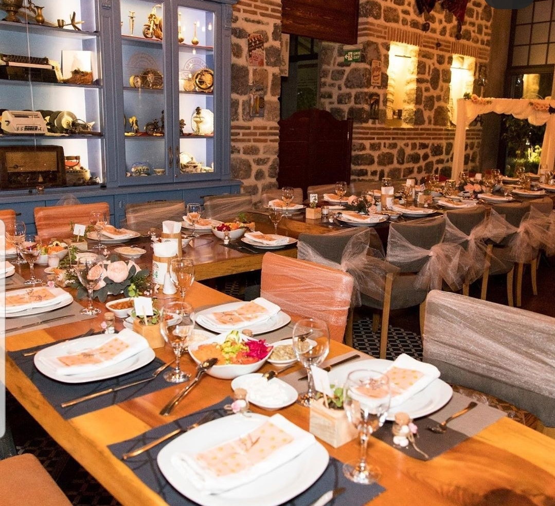 Tema Bella Vista Restaurant