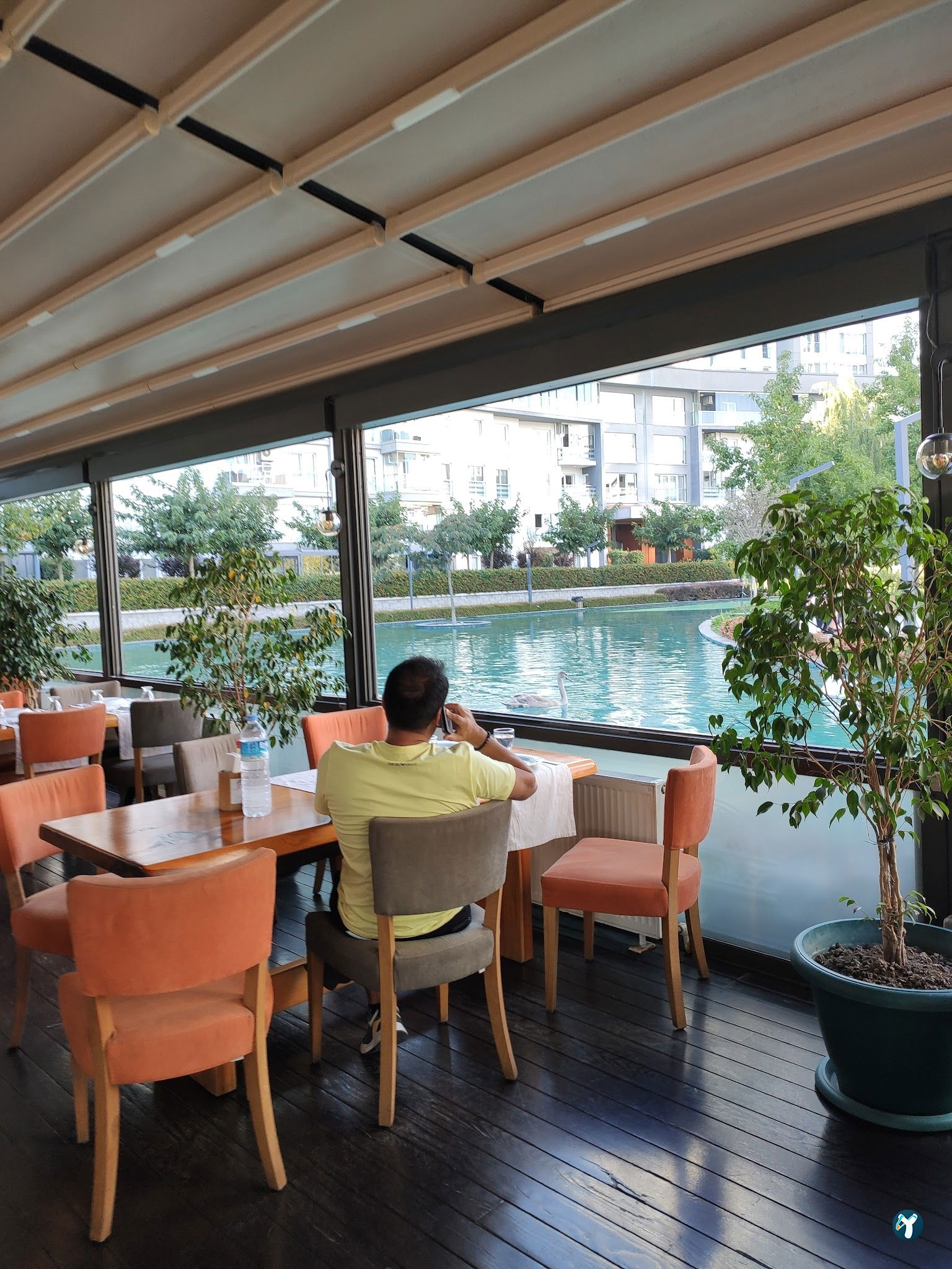 Tema Bella Vista Restaurant