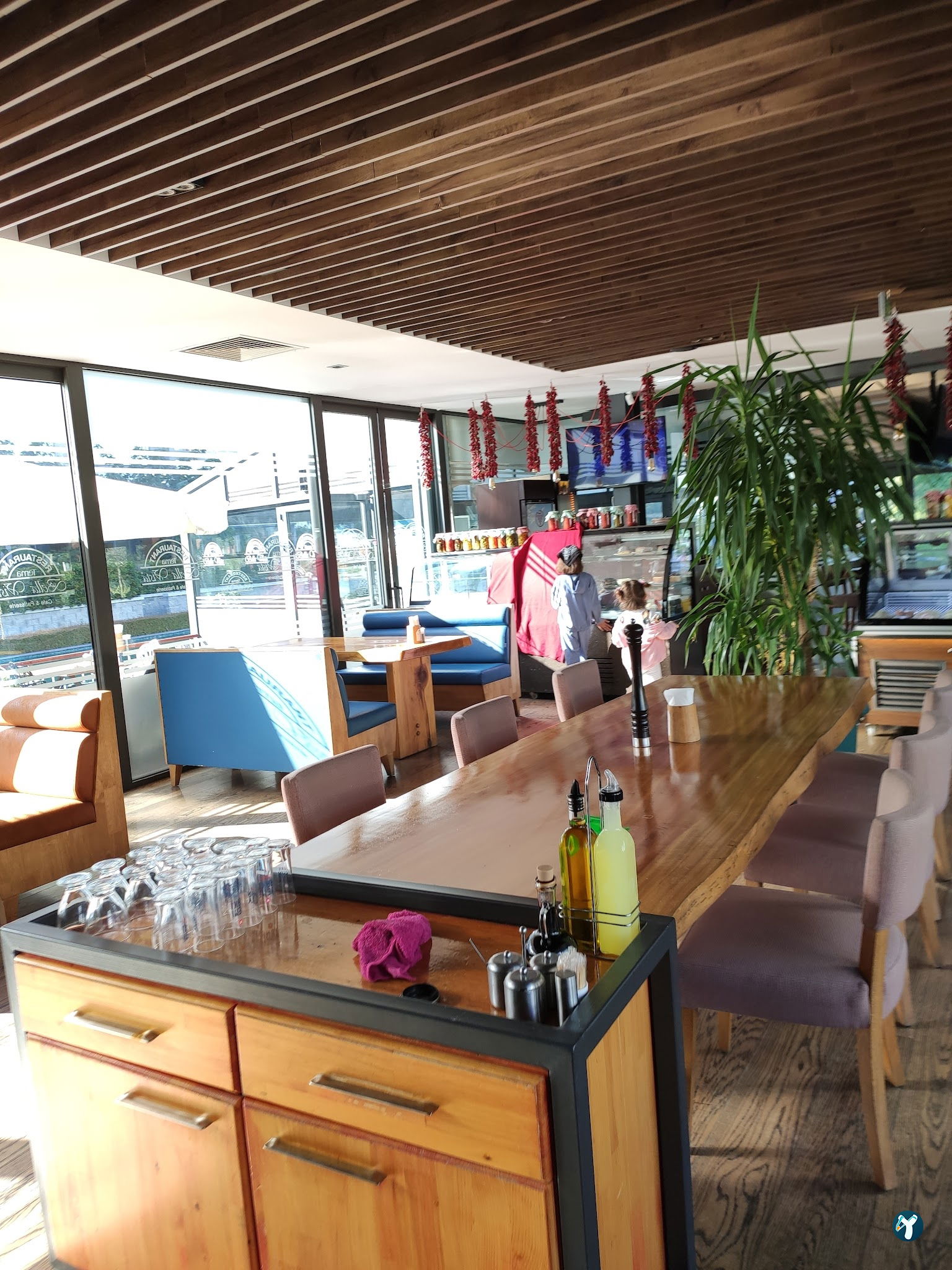 Tema Bella Vista Restaurant