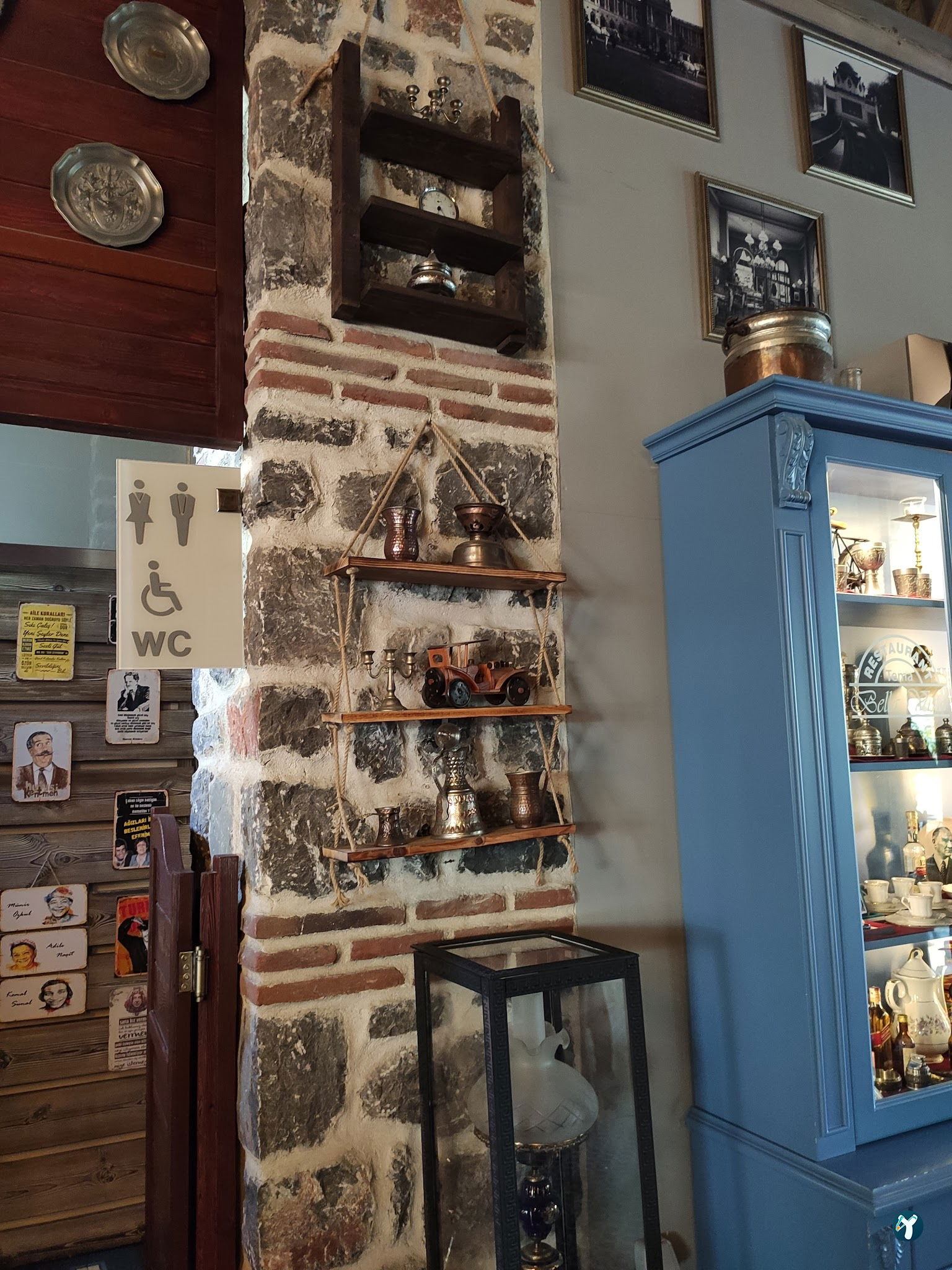 Tema Bella Vista Restaurant