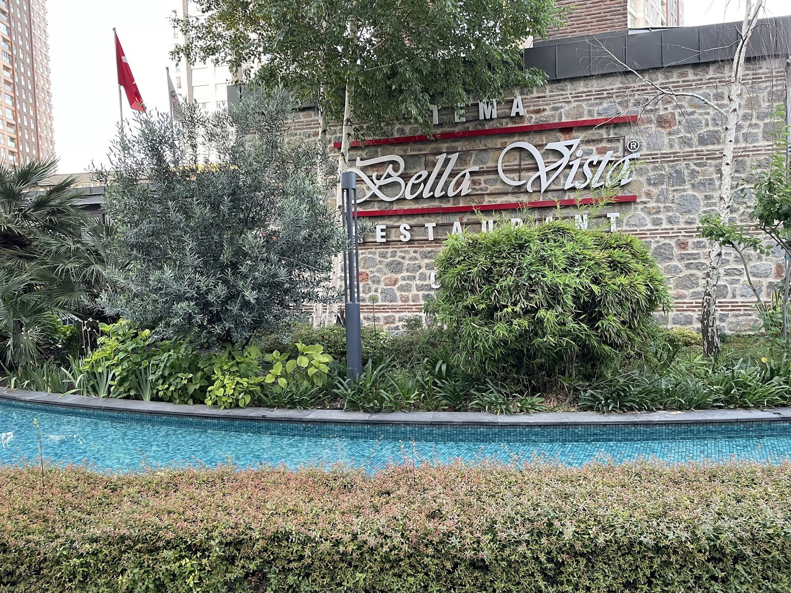 Tema Bella Vista Restaurant