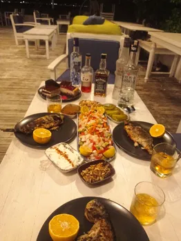 White Pearl Bay resimleri