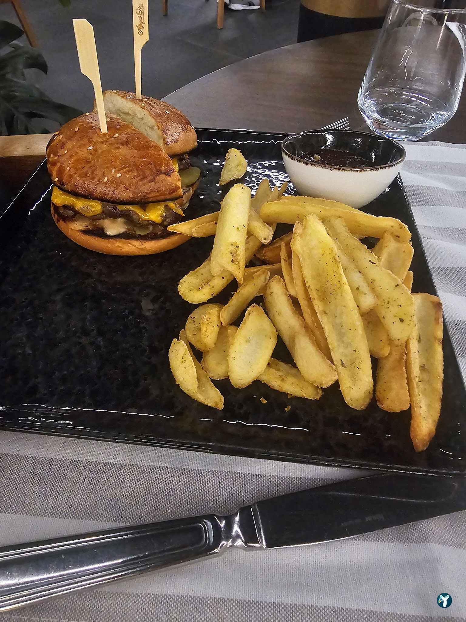 Tepe Restaurant Lounge