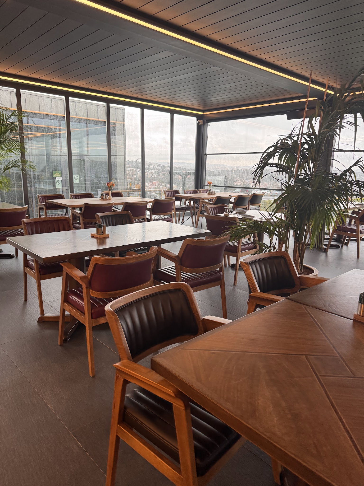 Tepe Restaurant Lounge