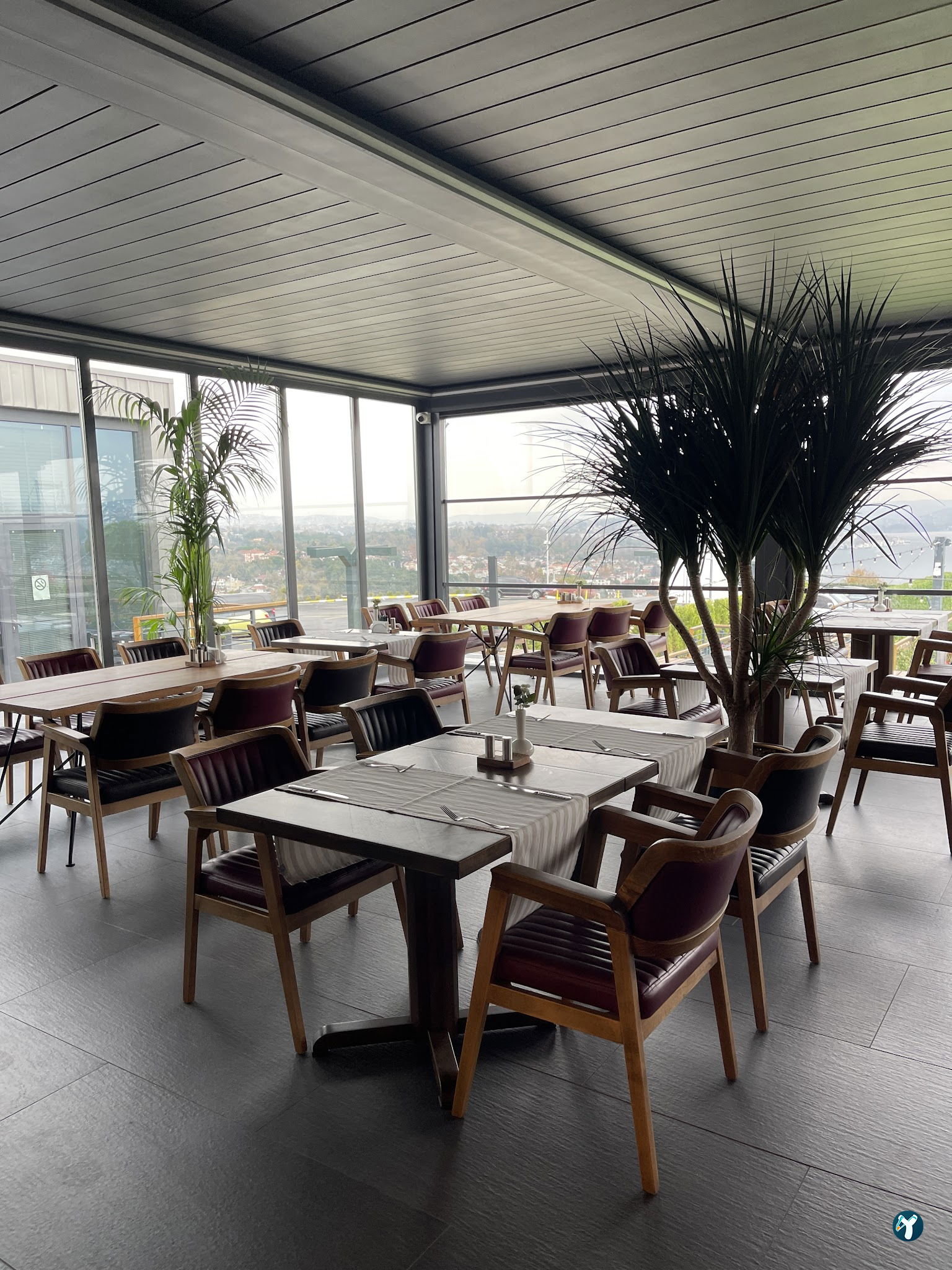 Tepe Restaurant Lounge