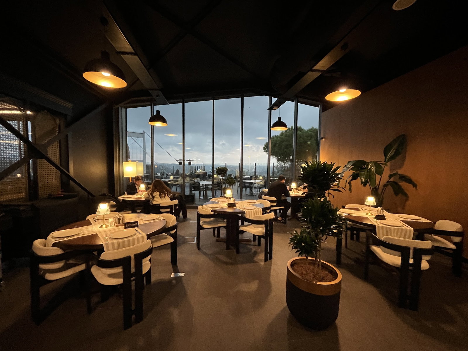 Tepe Restaurant Lounge