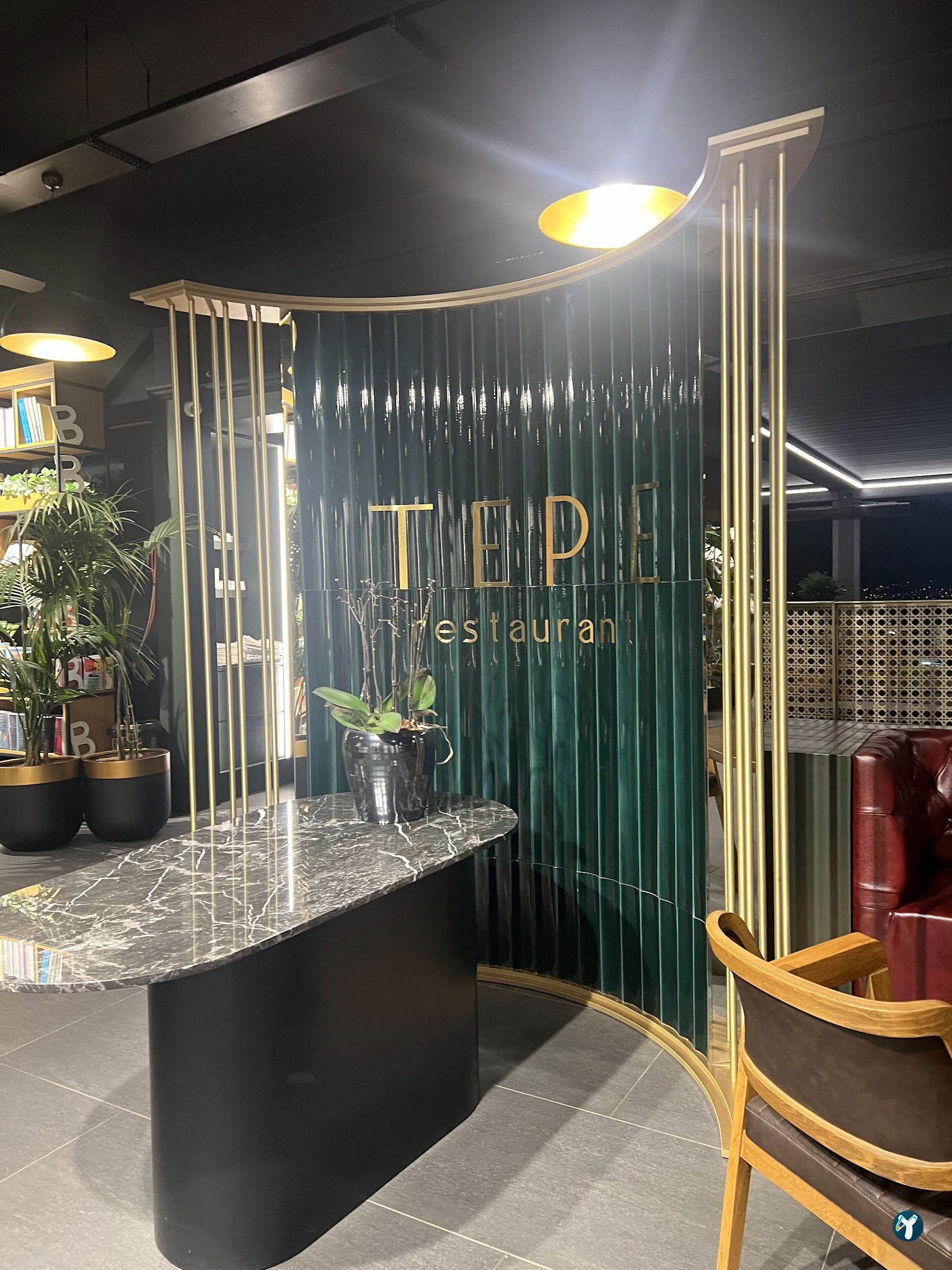Tepe Restaurant Lounge