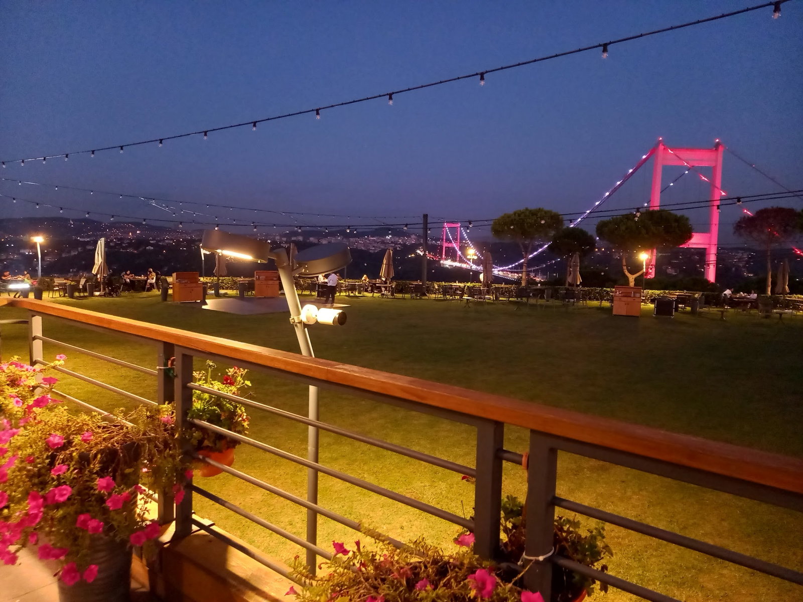 Tepe Restaurant Lounge