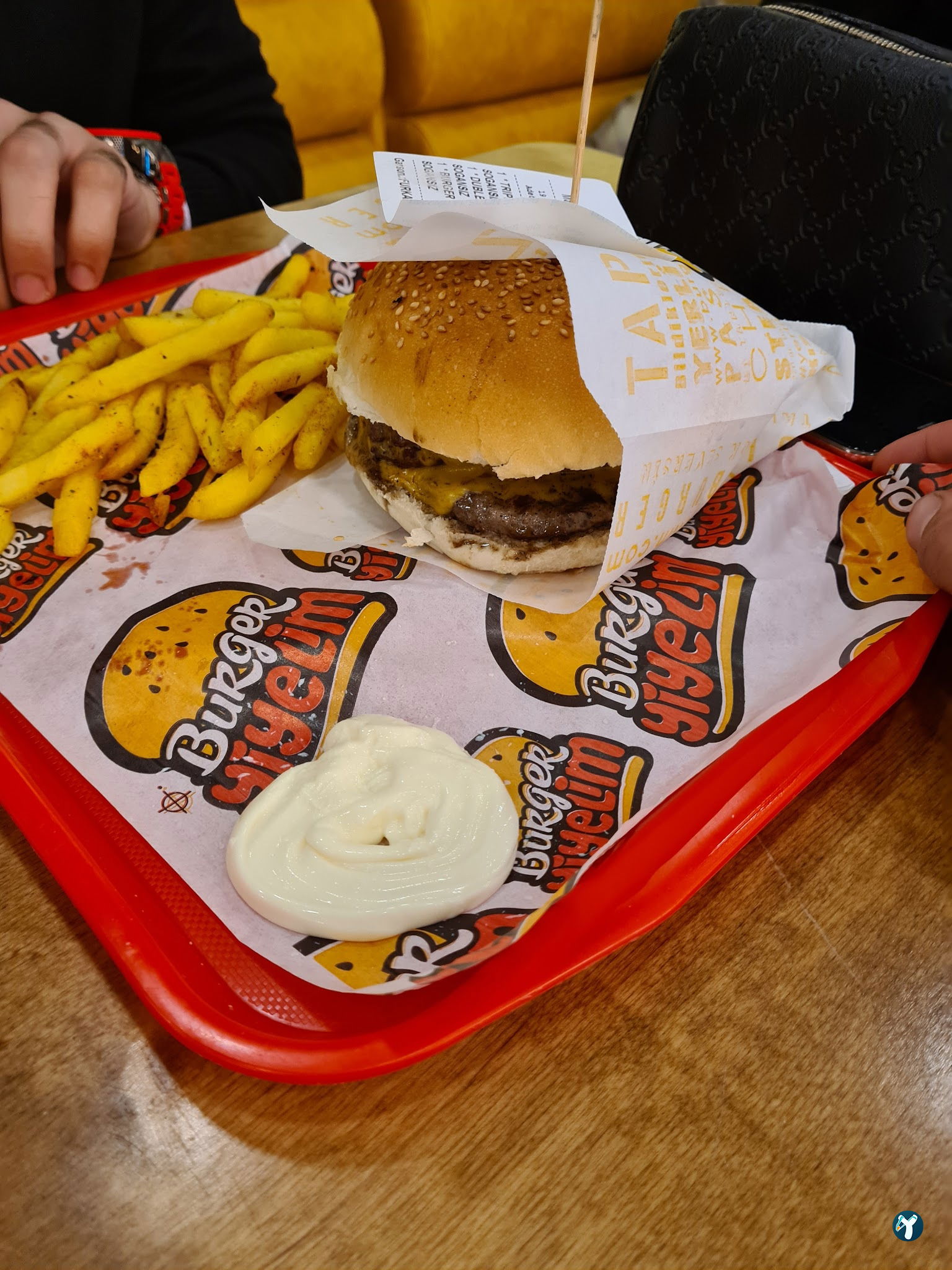 Burger Yiyelim Bağcılar
