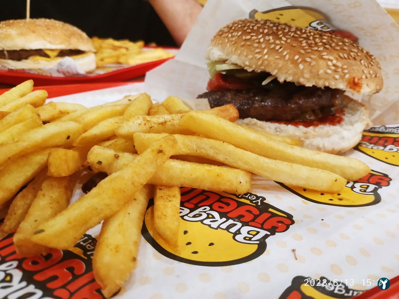 Burger Yiyelim Bağcılar