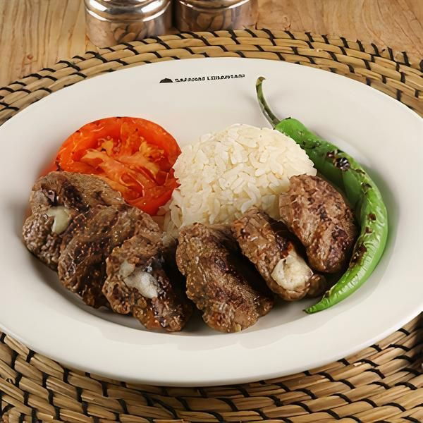 Kaşarlı Köfte