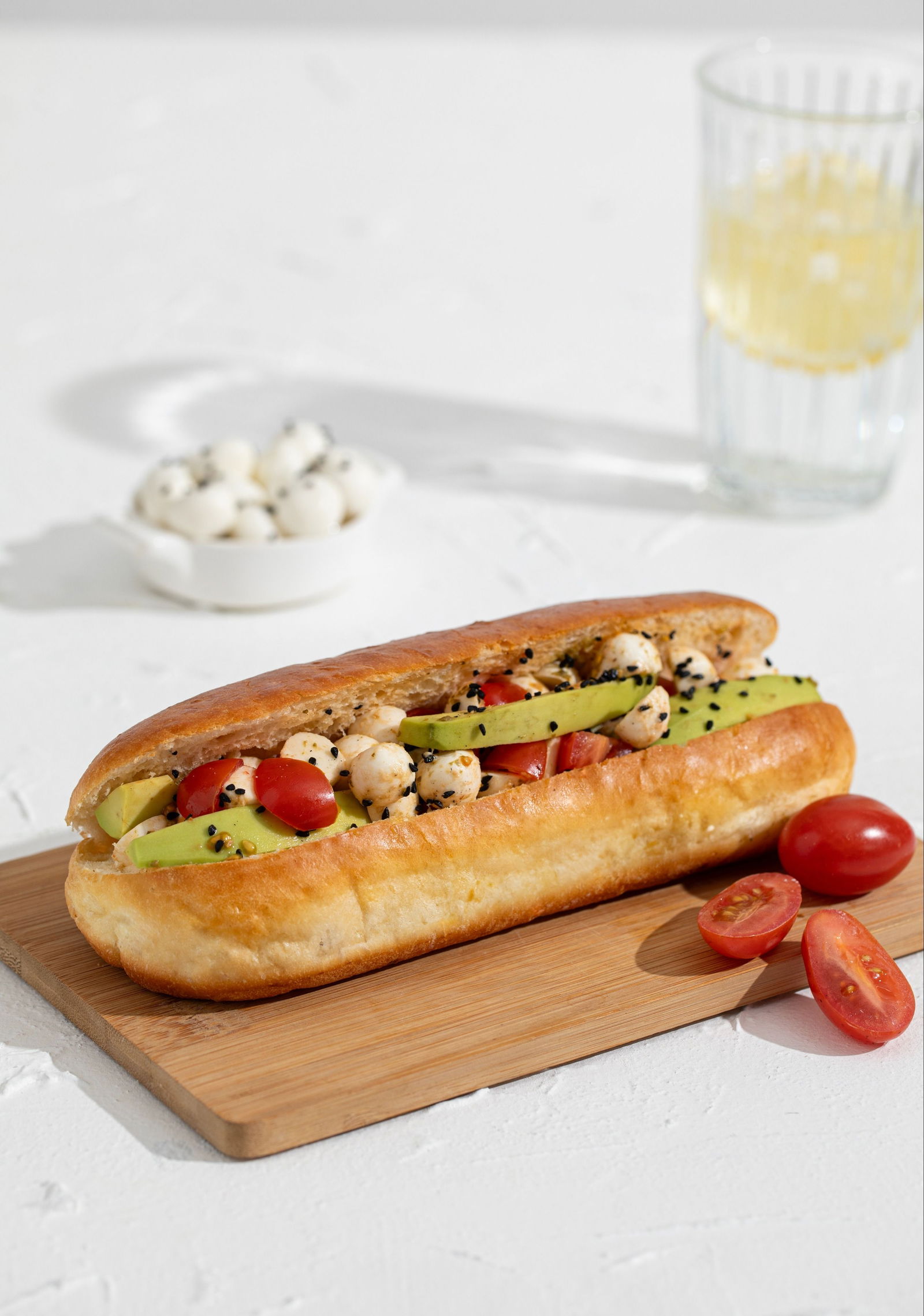 Avokado Top Peynirli Sandviç