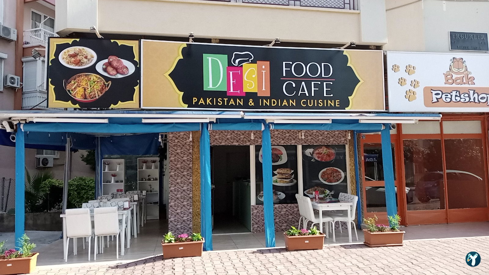 Desi Food Pakistani & Indian Restaurant