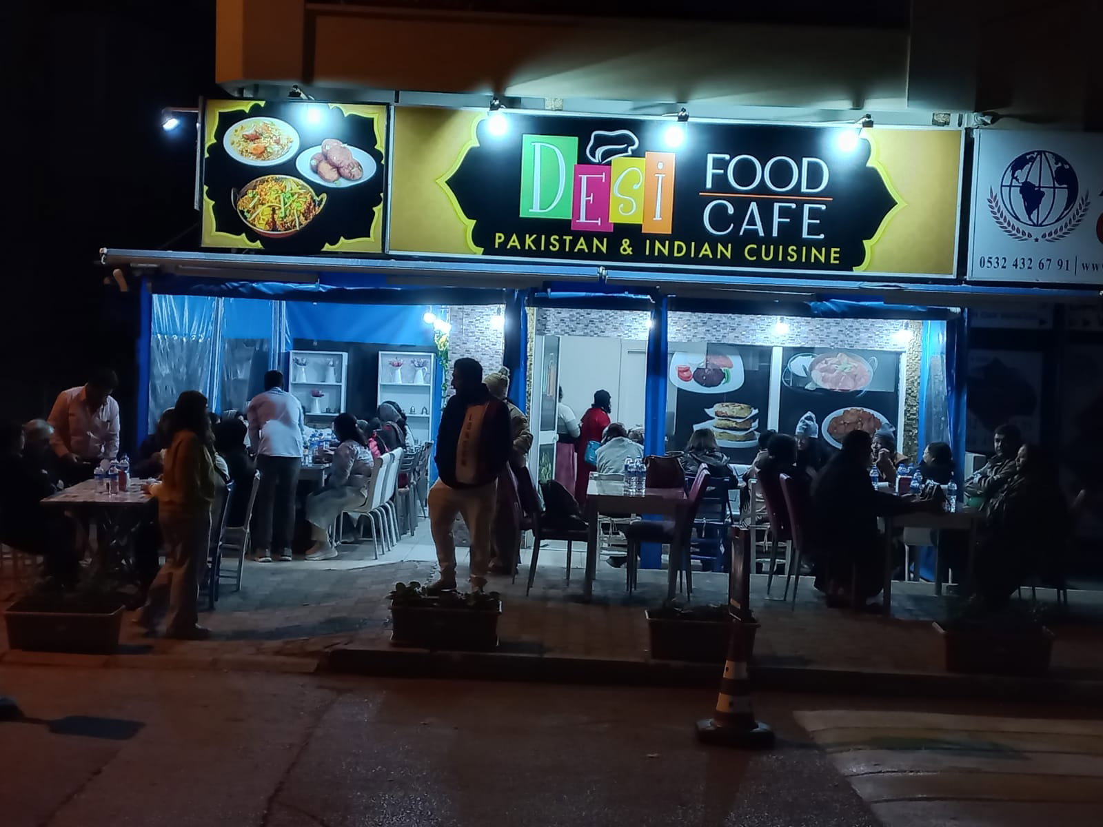 Desi Food Pakistani & Indian Restaurant