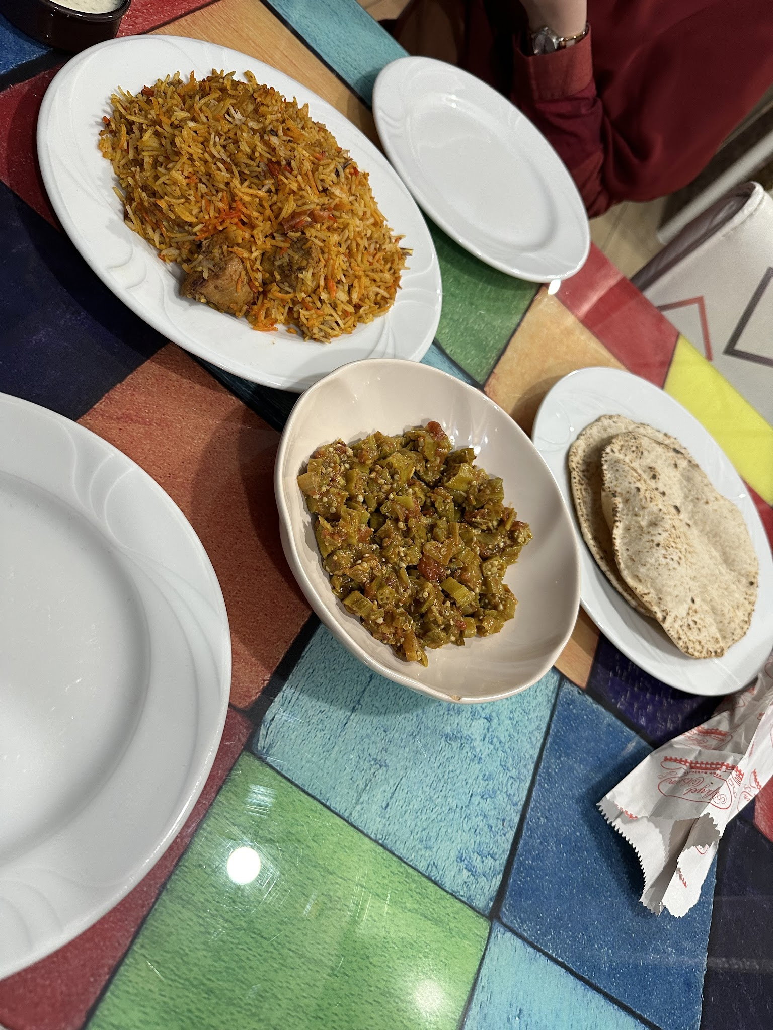 Desi Food Pakistani & Indian Restaurant