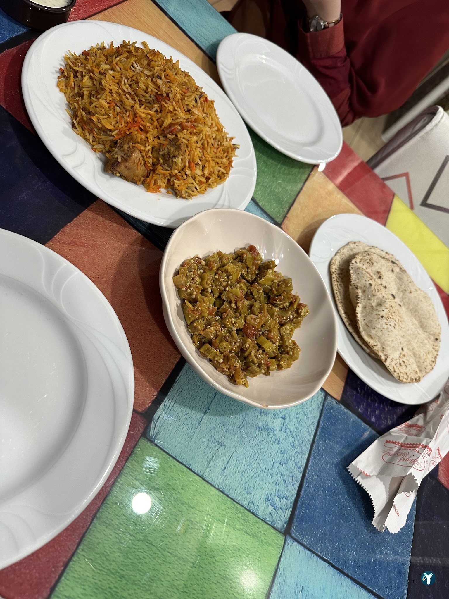 Desi Food Pakistani & Indian Restaurant