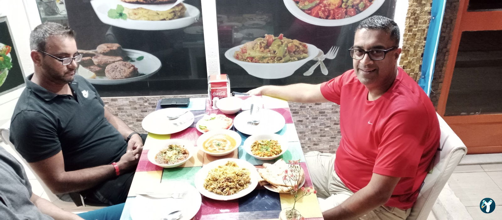 Desi Food Pakistani & Indian Restaurant