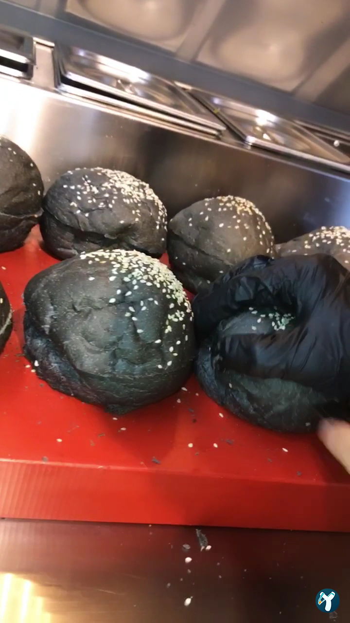 Dark Burger
